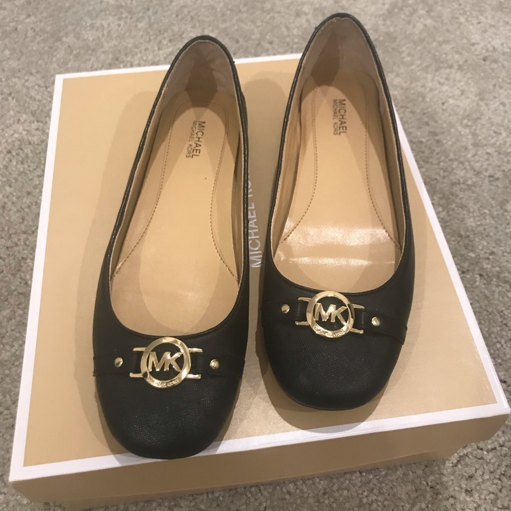 Michael kors black flats